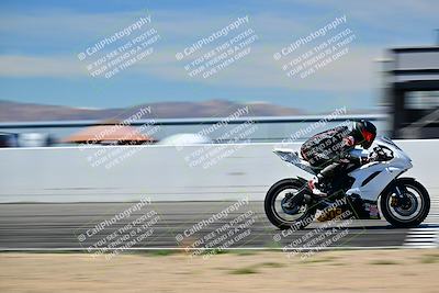 media/Mar-25-2024-Moto Forza (Mon) [[8d4319bd68]]/3-Intermediate Group/Session 4 (Front Straight Speed Pans)/